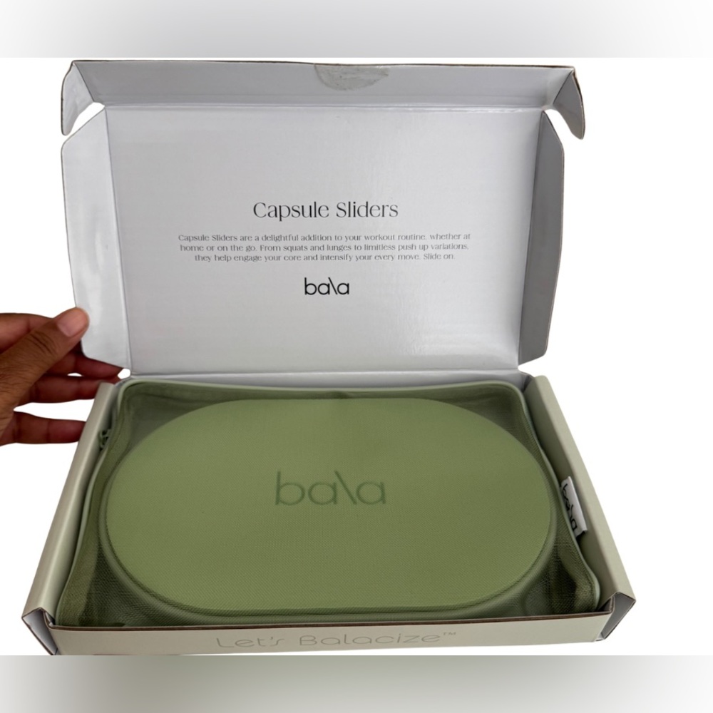 NEW Bala capsule sliders Sage